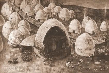 Реконструкция куполообразных жилищ в Хирокитии
